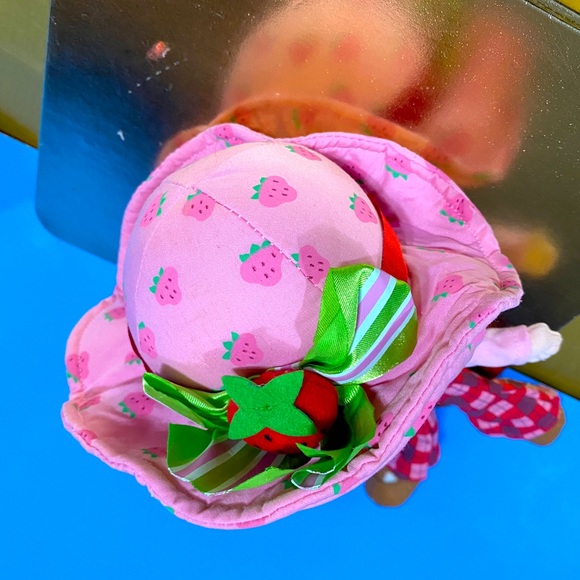 STRAWBERRY SHORTCAKE VTG 2003 RAG DOLL PLUSH REMOVABLE TOP EMBROIDERED FACE 10” - Picture 6 of 13